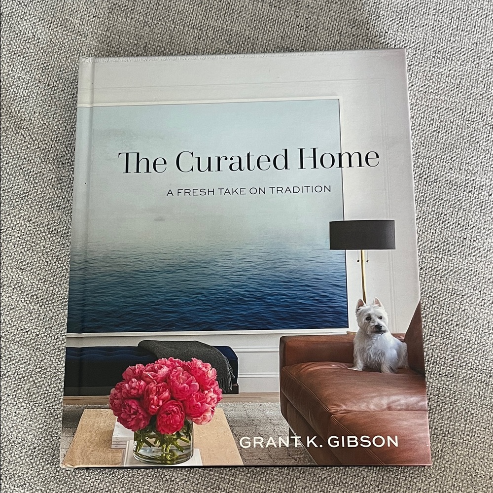 The Curated Home by - Blue and White Cover